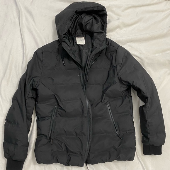 H&M Other - H&M Puff Jacket